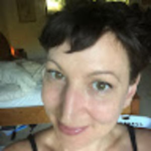 Meet your Posher, Carrie